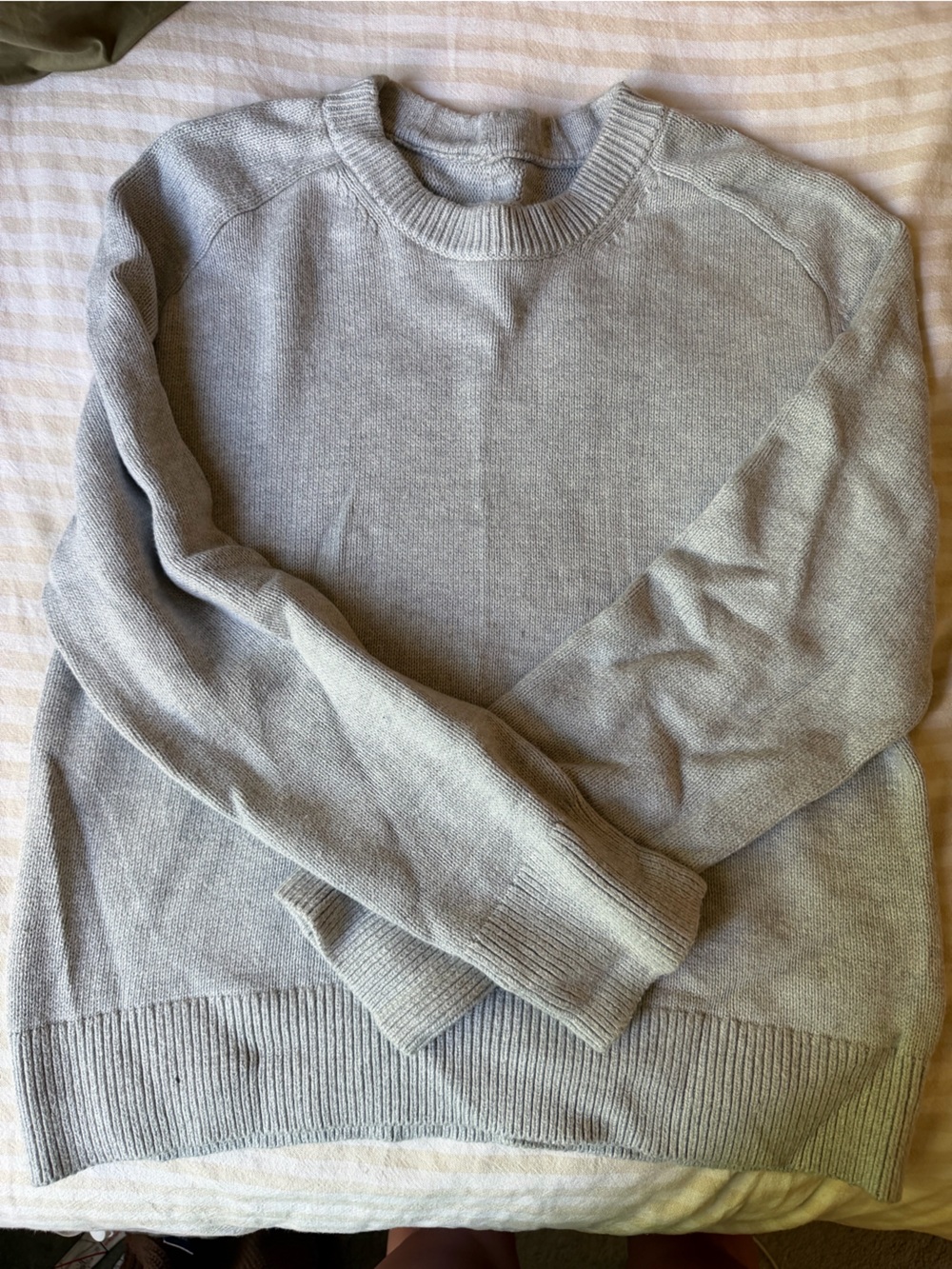 Abercrombie & Fitch Sweater